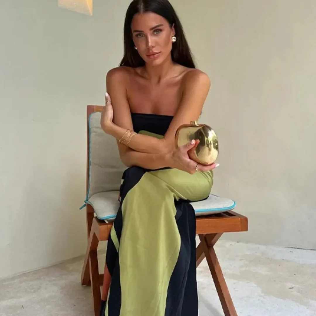 Paula - Vestido Elegante com Decote - Image 5
