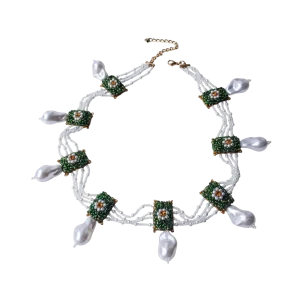 Colar artesanal Iluztro com pérolas grandes e flores verdes – colar de festa exclusivo