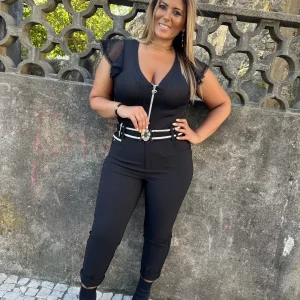 Calça com cinto