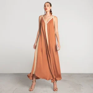 Vestido Comprido Moutaki com Decote em V - varias cores
