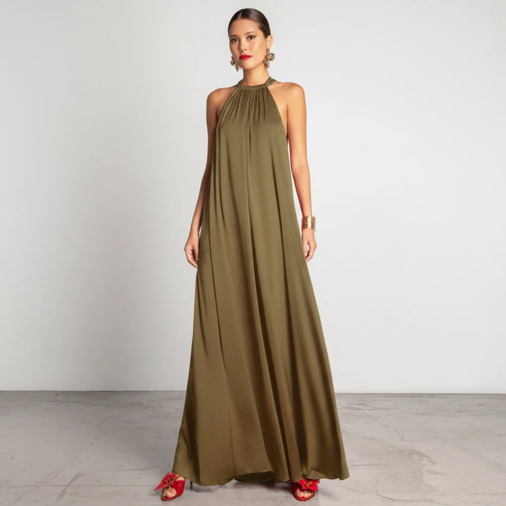 Vestido Comprido Moutaki em Tecido Fluído, Decote Halter - Image 3