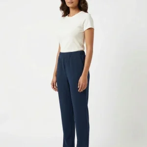 Calça lisa comprida